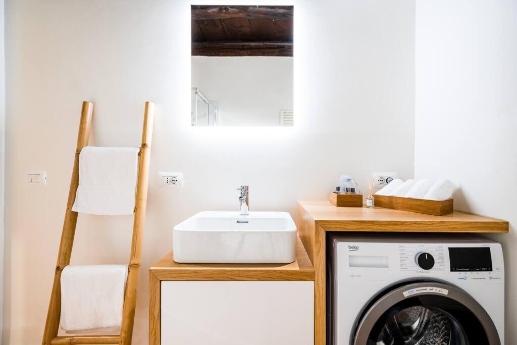 טורינו Residenza Mercanti - City Center - Lovely Maison מראה חיצוני תמונה